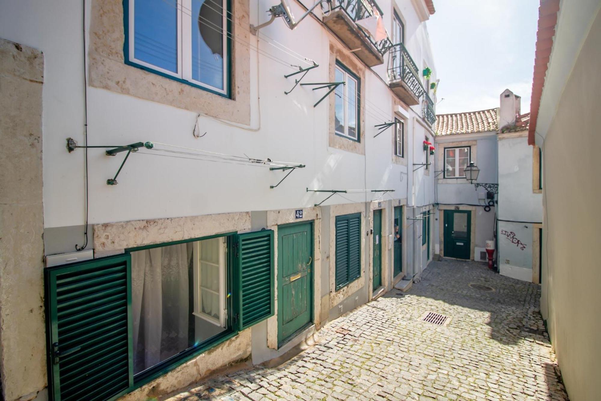 024 A - Stay In The Heart Of Lisboa Екстериор снимка